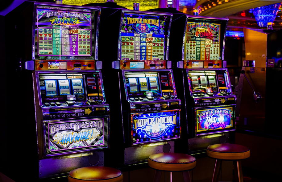 Unusual Yet Effective Strategies to Beat the Odds When Playing Progressive Slot