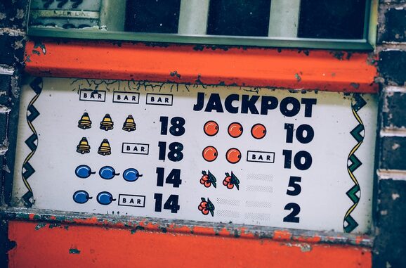 Progressive Jackpots Explained: Are They Worth Playing?